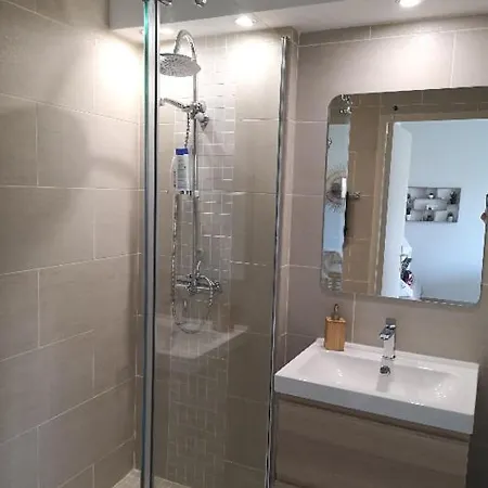 Le Palais Royal Διαμέρισμα Saint-Raphaël